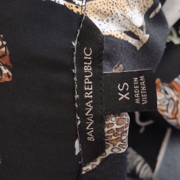 Banana Republic Safari Animal Print Pajama Top Size XS - Picture 6 of 8